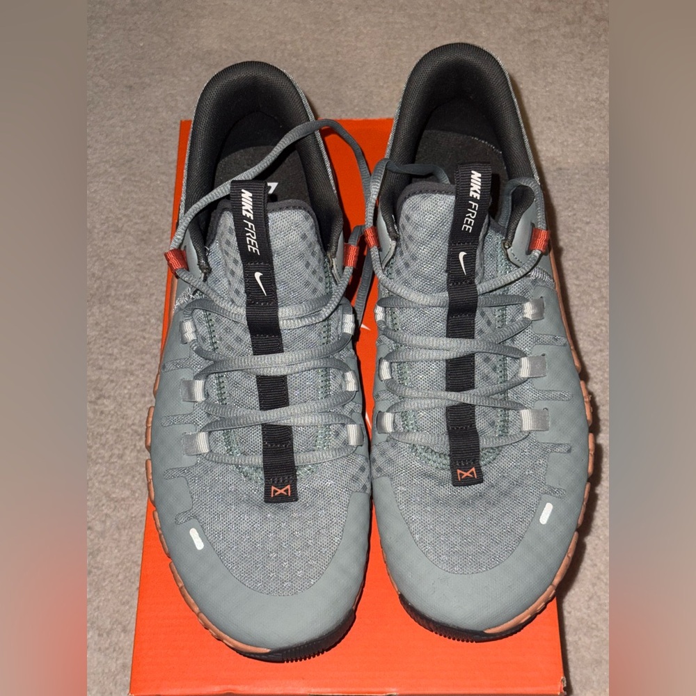 Nike Free Metcon 5 Men’s Size 10 Sneakers - Picture 5 of 7
